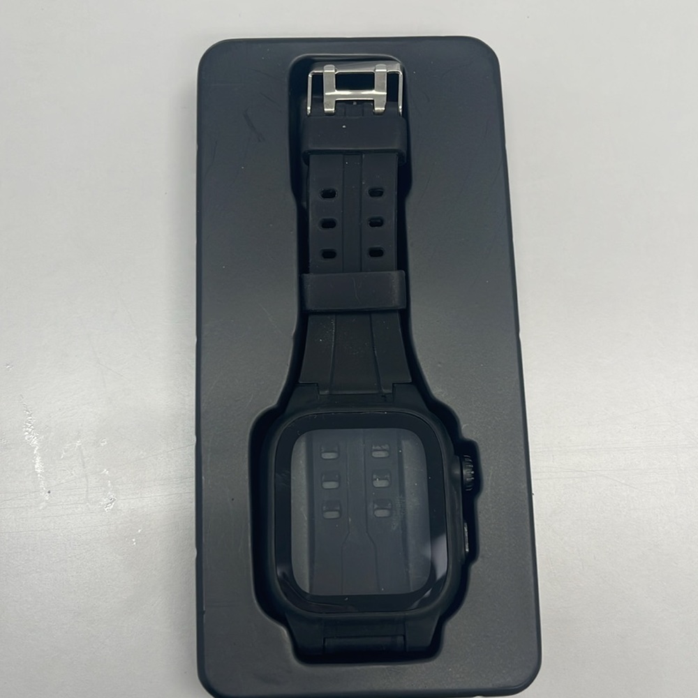 Shellbox Waterproof Apple Watch Case - Picture 2 of 6